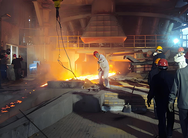 Seria RVE32 do zasilania podwójnym podnośnikiem wielkopiecowym